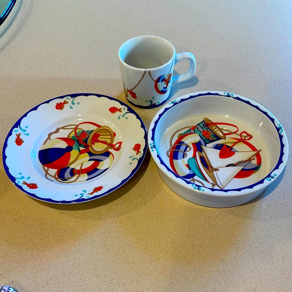 Tiffany & Co perfect condition baby dish set. One mug, one bowl and one plate.